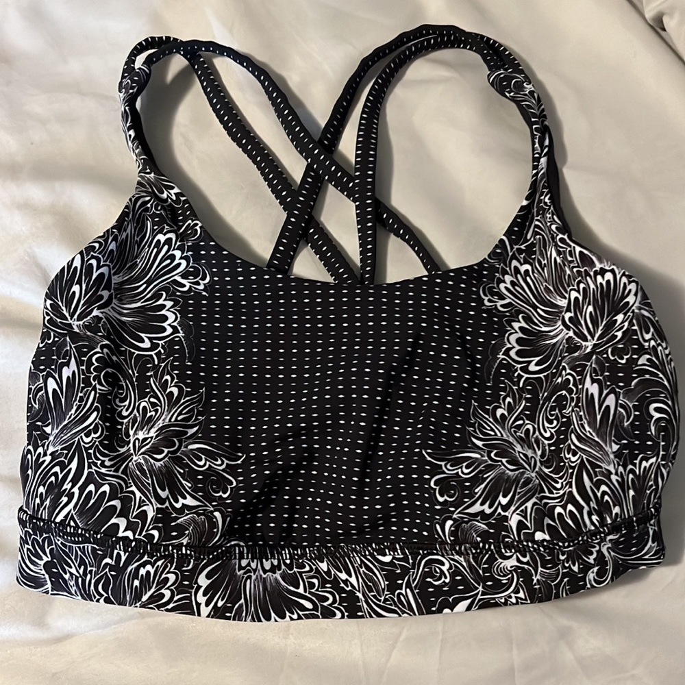 Lululemon energy bra size 6